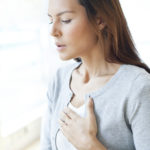 Достаточно однажды испытать приступ панической атаки, чтобы в душе поселился страх. На борьбу за контроль над жизнью могут уйти годы. Все это время повторяющиеся приступы не дают нормально жить.