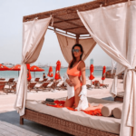 Плаванье беременной в водоеме: что можно, а что нельзя