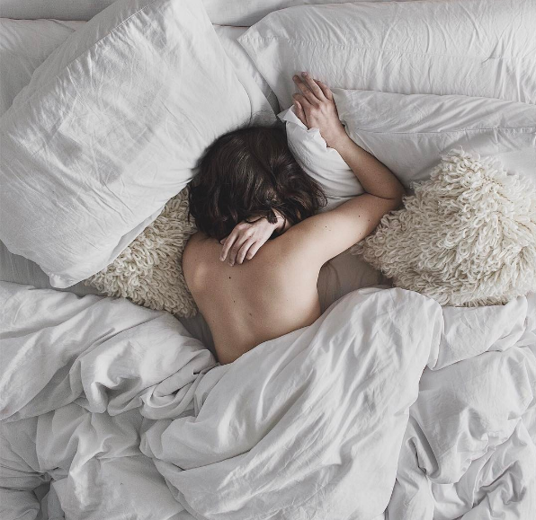 7. ЖЕРТВОВАТЬ НОЧНЫМ СНОМ